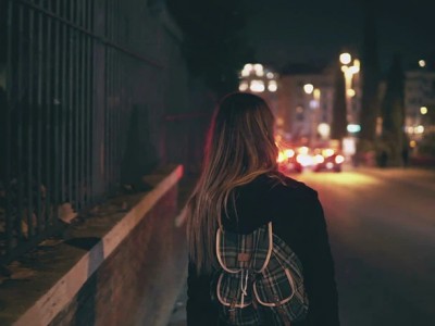 如何正确正确使用防身电击枪的技巧